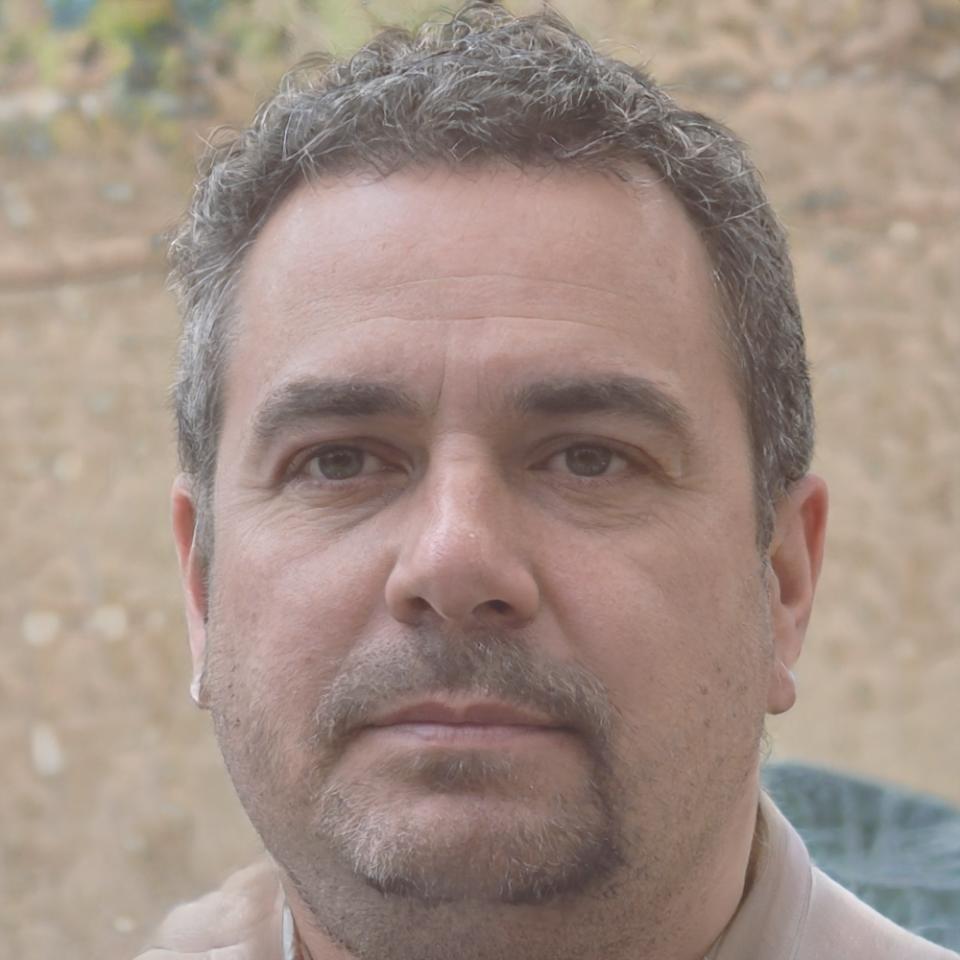 Dr. Konstantin Weber